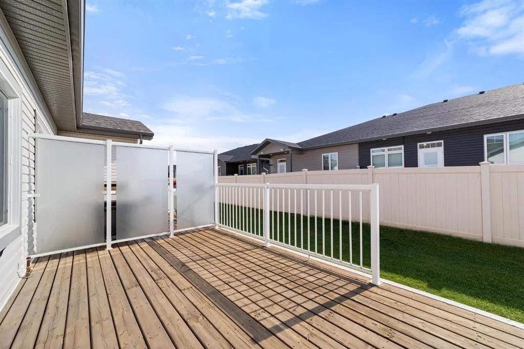 5021 34 Avenue #12