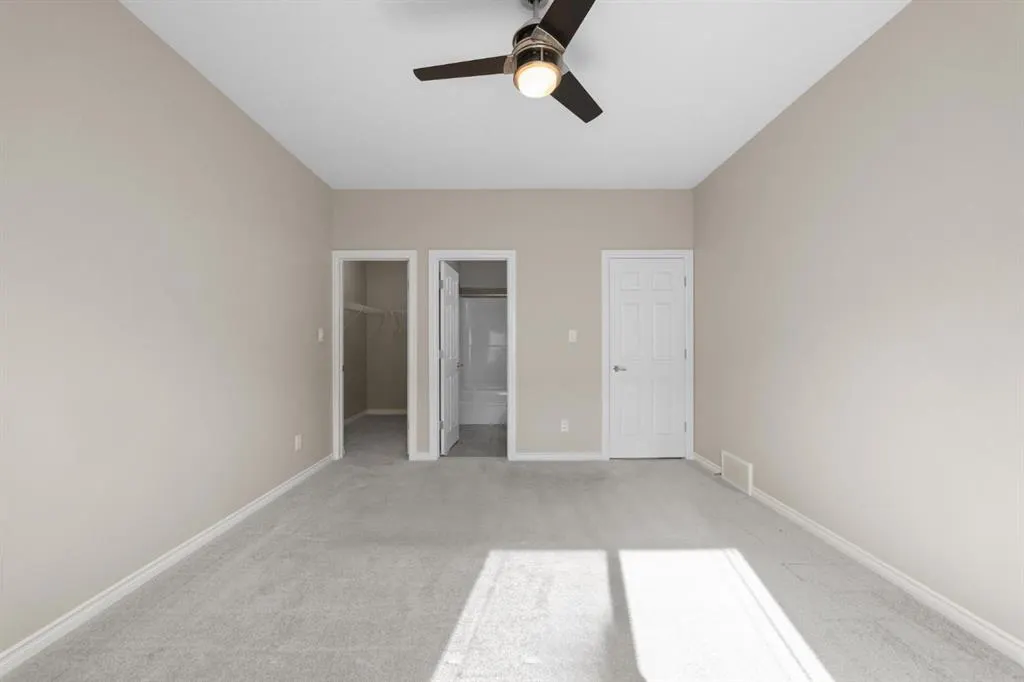 5021 34 Avenue #12
