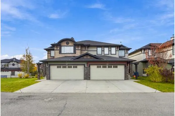 121 Springmere Grove
