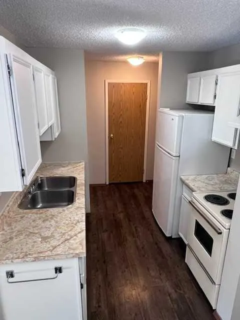 49 Bennett Street #303