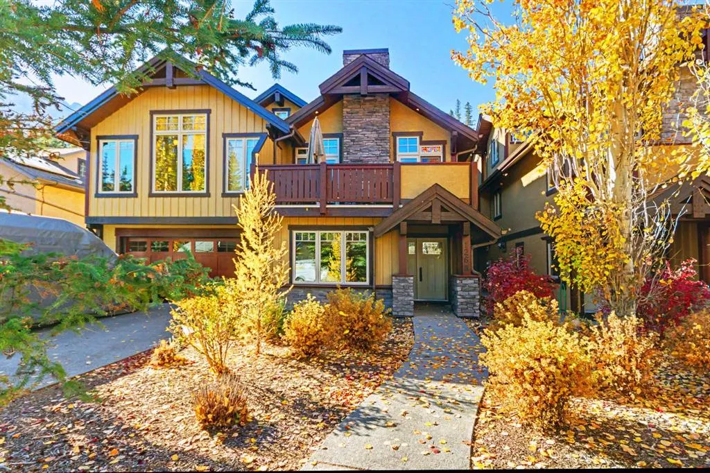 126B Rundle Crescent