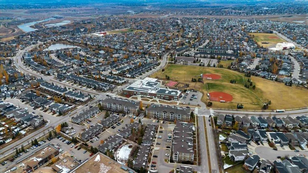 406 Cranberry Park SE #112
