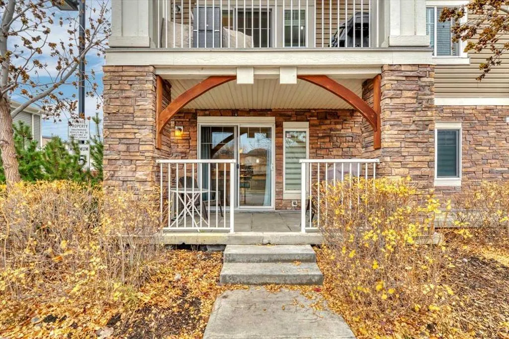 406 Cranberry Park SE #112