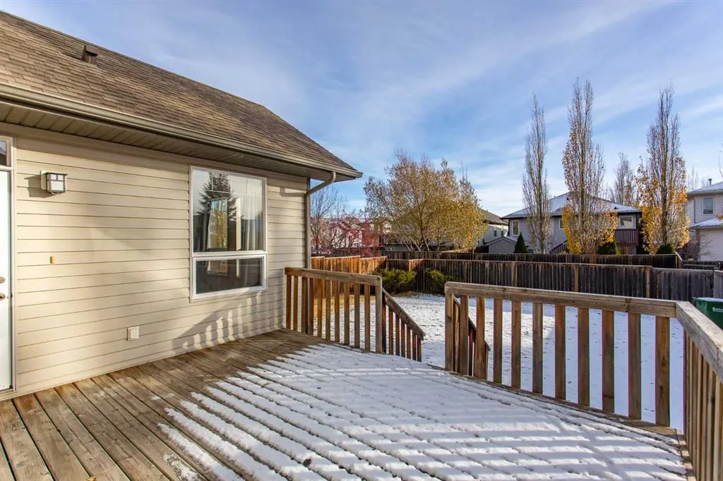 23 Lanterman Close