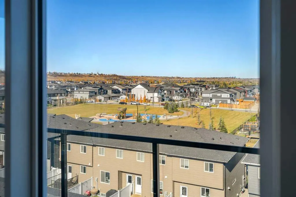 265 Wolf Willow Boulevard SE #1522