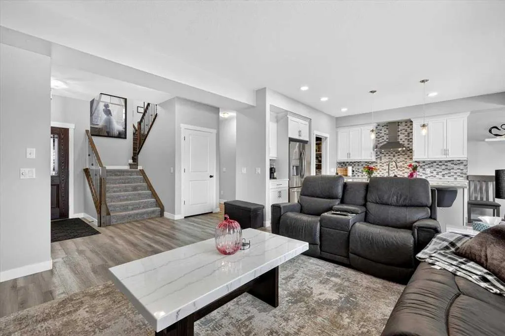 213 Wildrose Drive