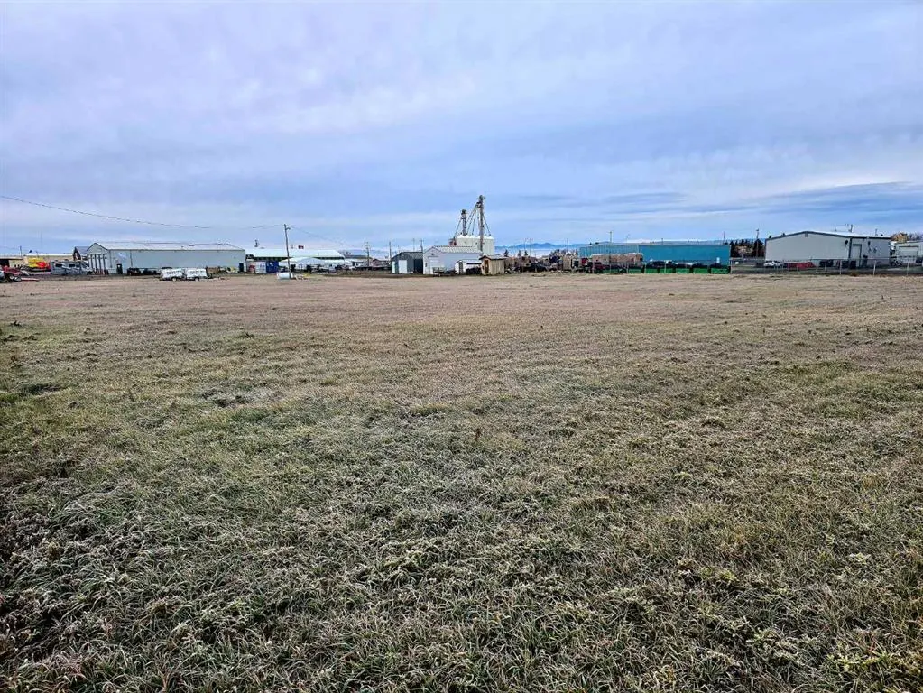 1.16 acres Claresholm