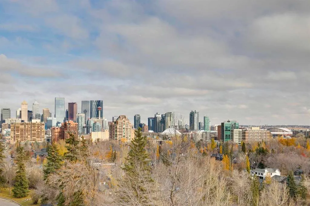3316 Rideau Place SW #605