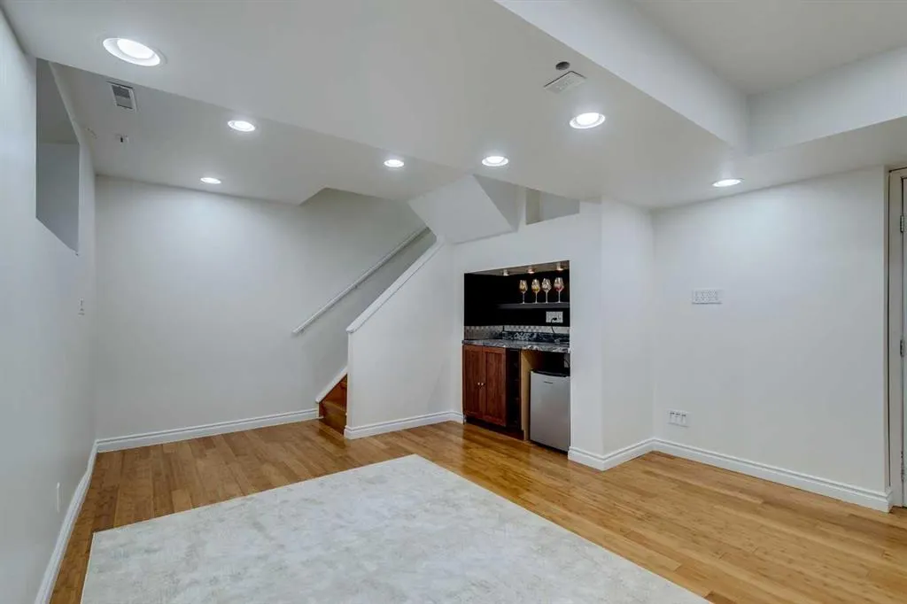 78 Cougar Plateau Way SW