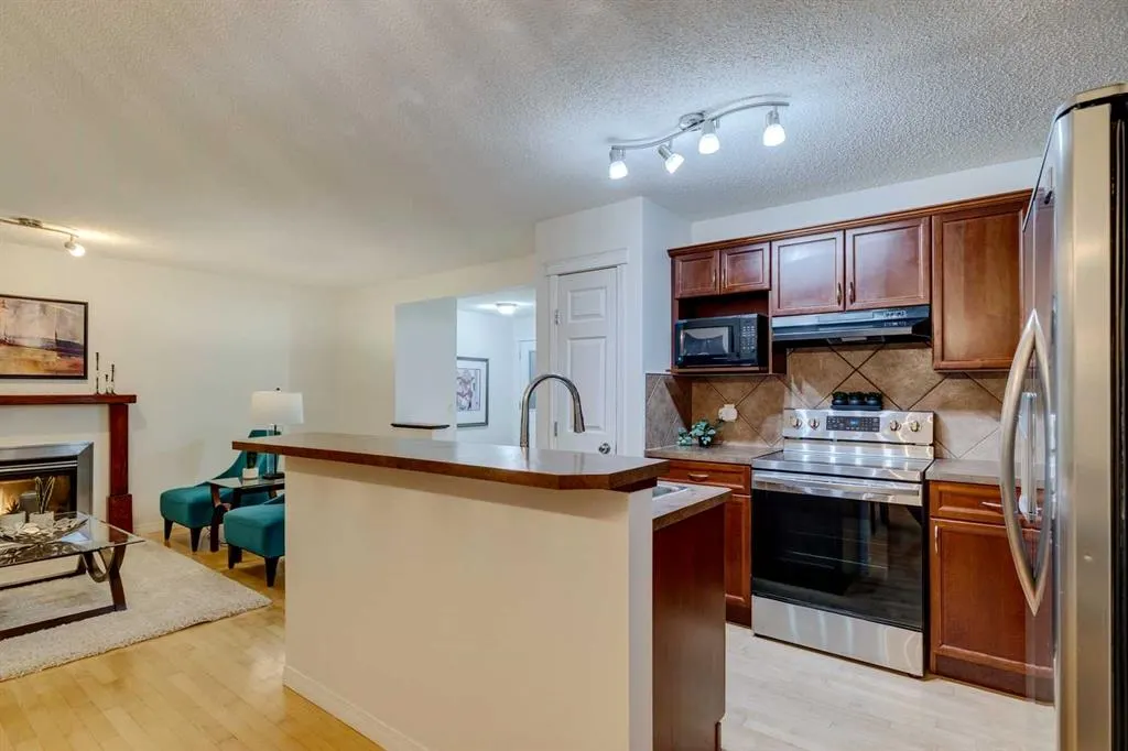 78 Cougar Plateau Way SW