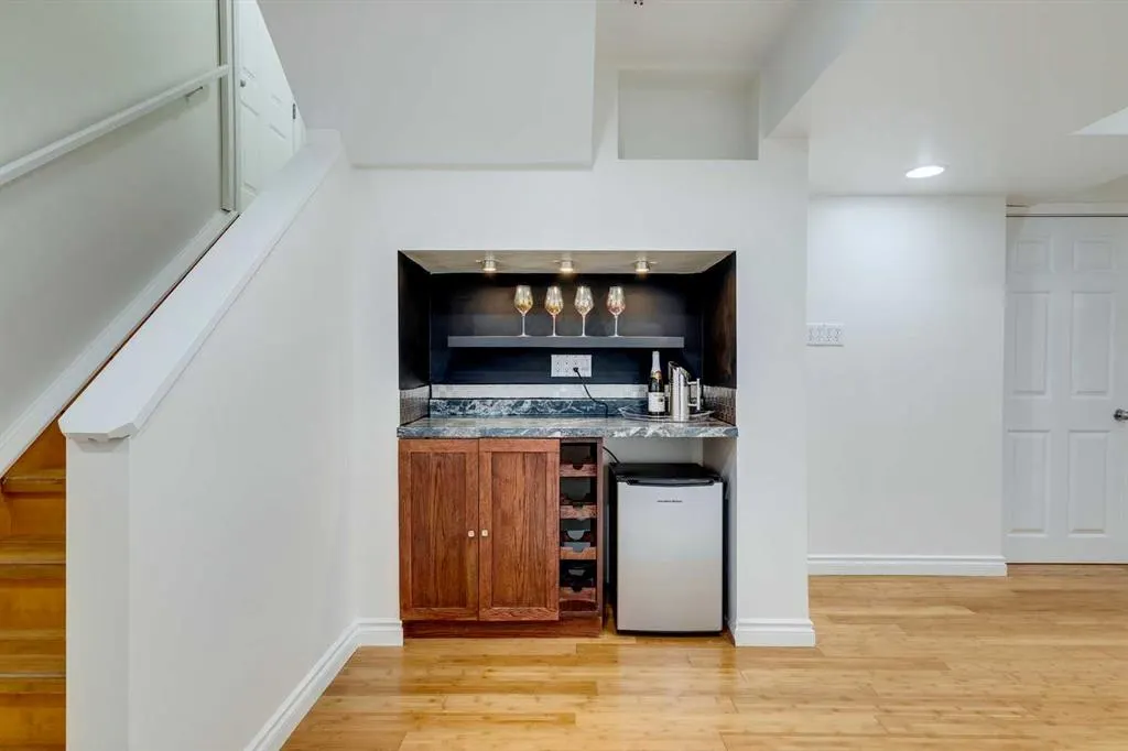 78 Cougar Plateau Way SW