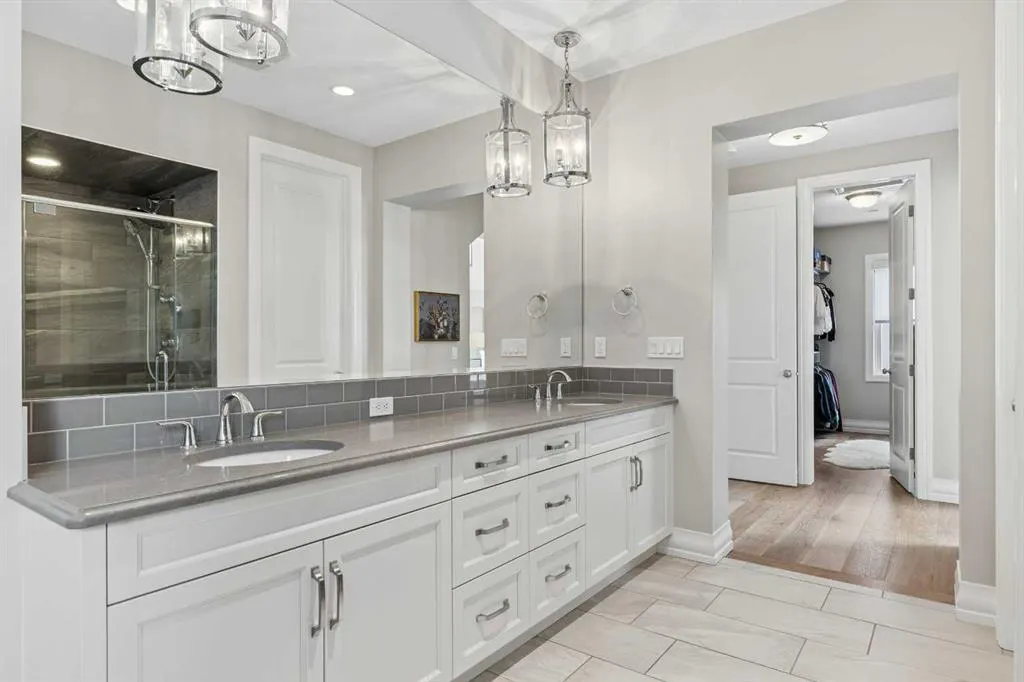 63 Cranbrook Drive SE