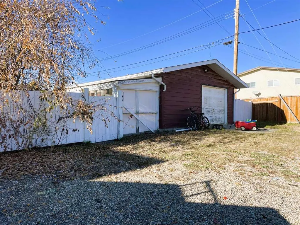 10604 107 Avenue