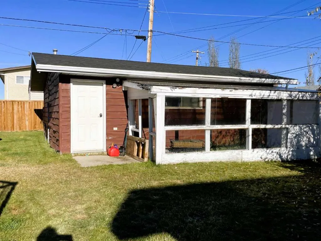 10604 107 Avenue