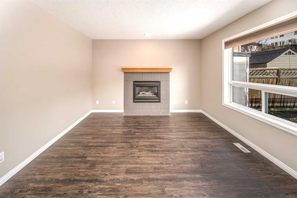 283 Arbour Crest Road NW
