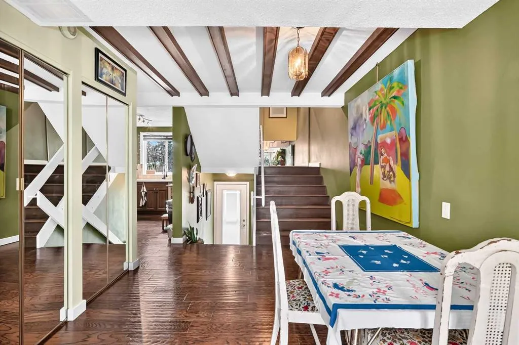 304 Cedar Crescent SW #12