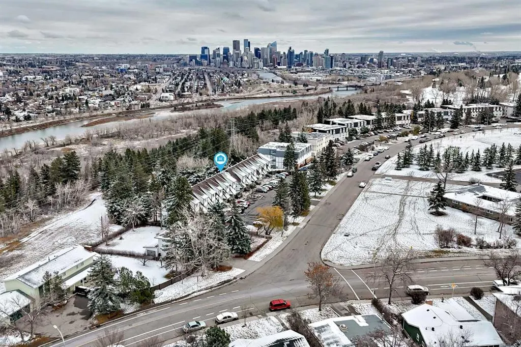 304 Cedar Crescent SW #12