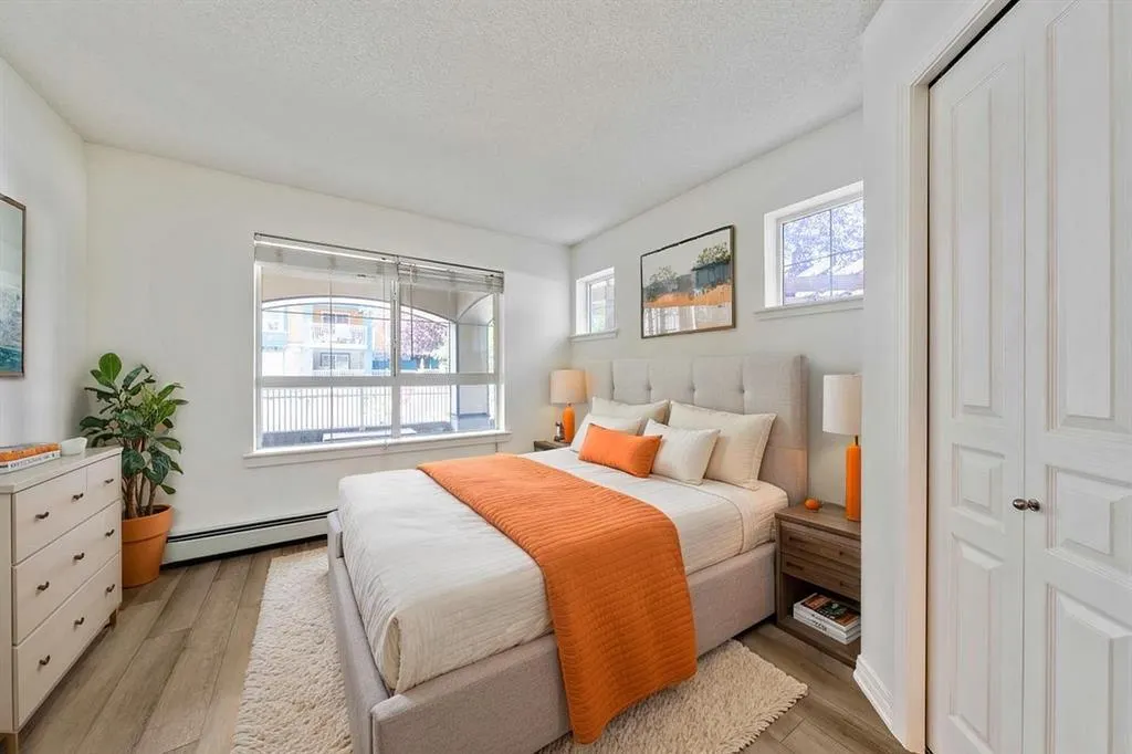 22 Richard Place SW #133