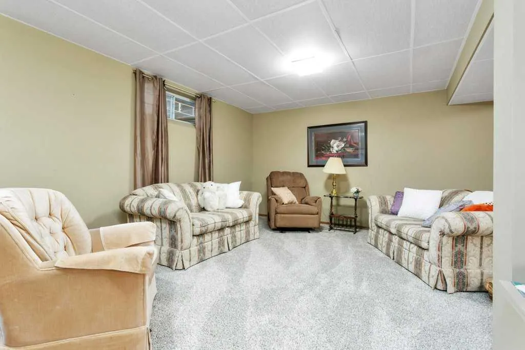 2816 Botterill Crescent ##73
