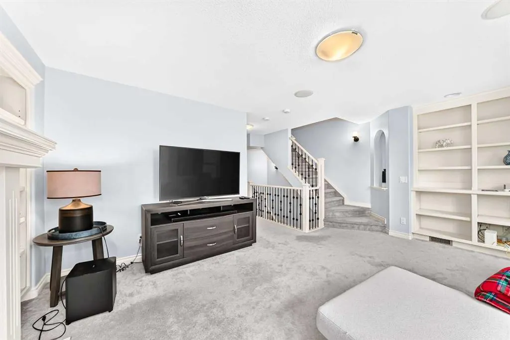 30 Versailles Gate SW