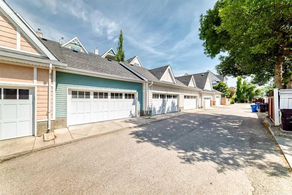 30 Versailles Gate SW
