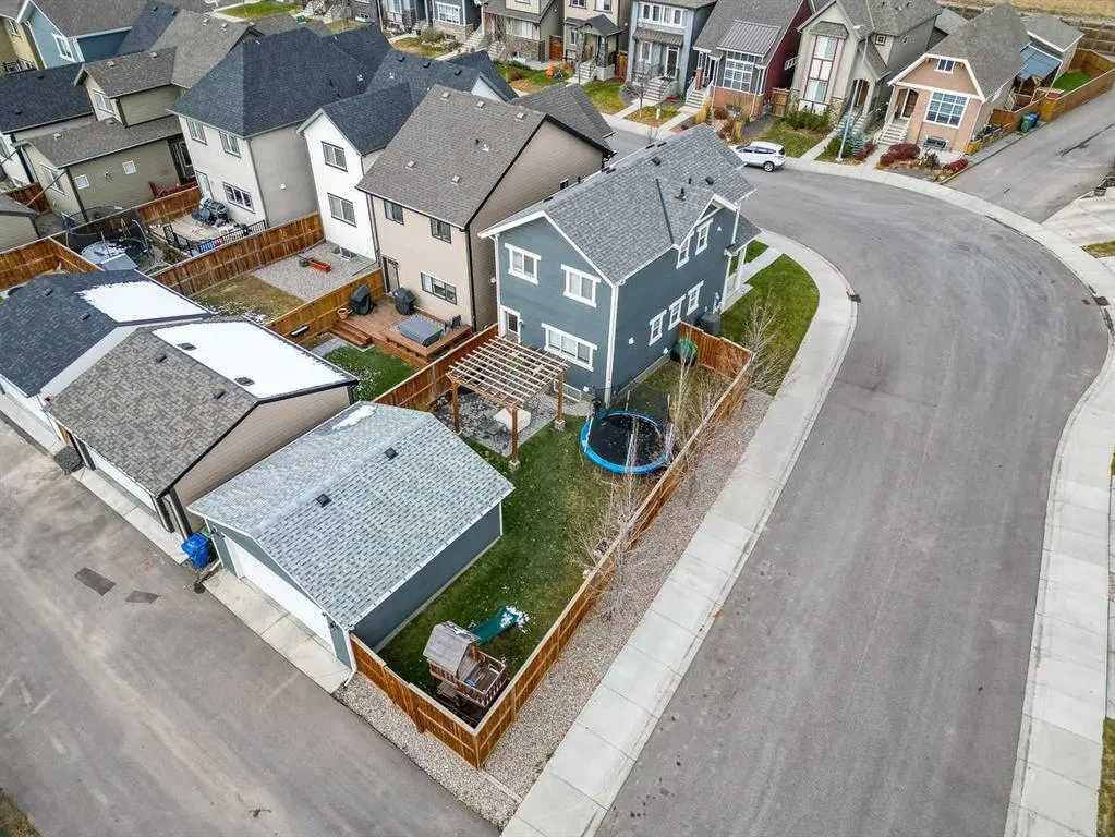 112 Masters Heights SE