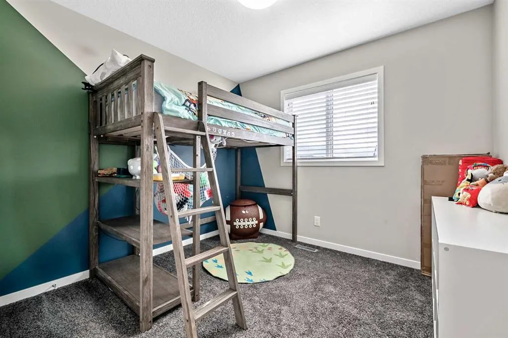 112 Masters Heights SE