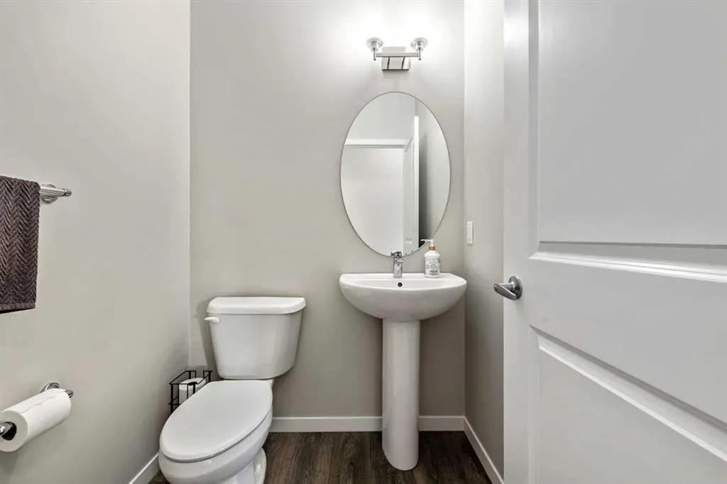 112 Masters Heights SE