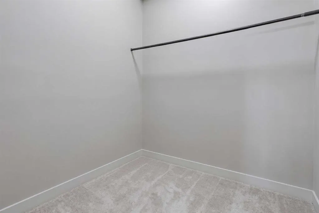 10 Mahogany Mews SE #110