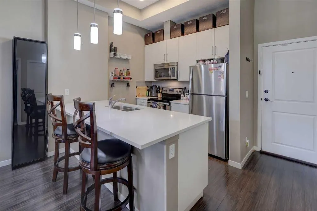10 Mahogany Mews SE #110