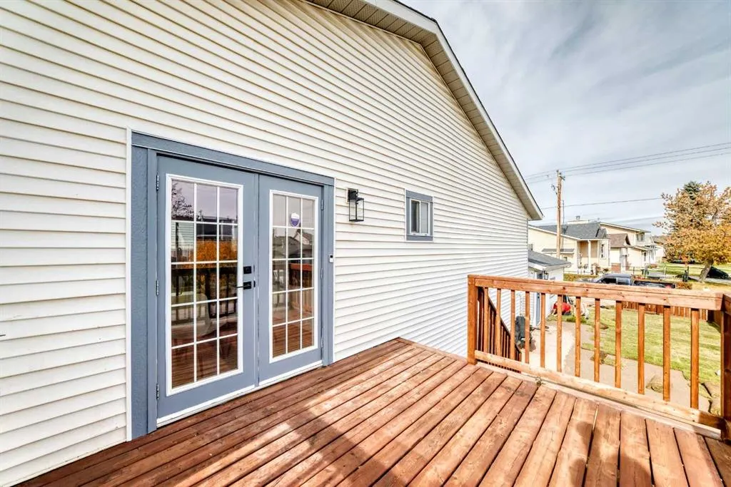 68 Erin Park Drive SE