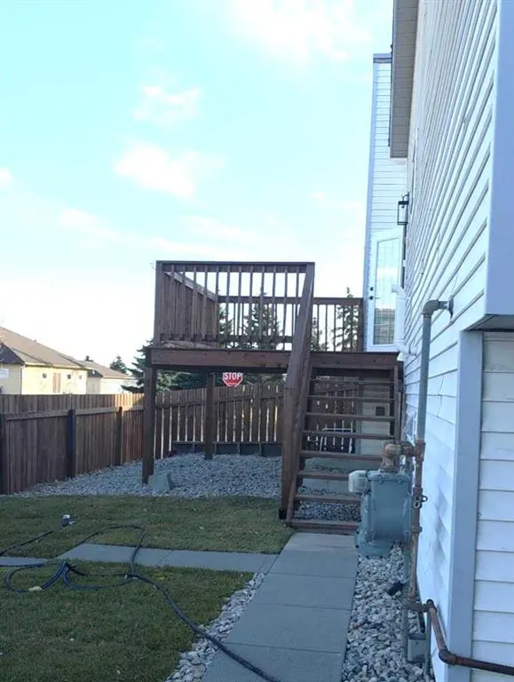 68 Erin Park Drive SE