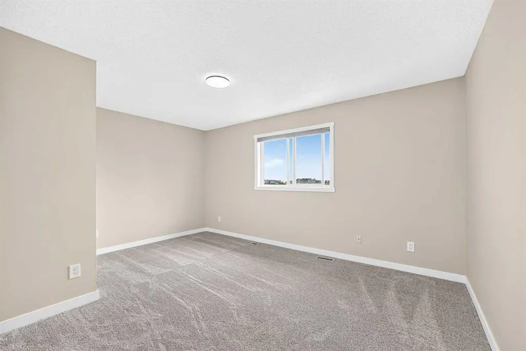 151 Applestone Park SE