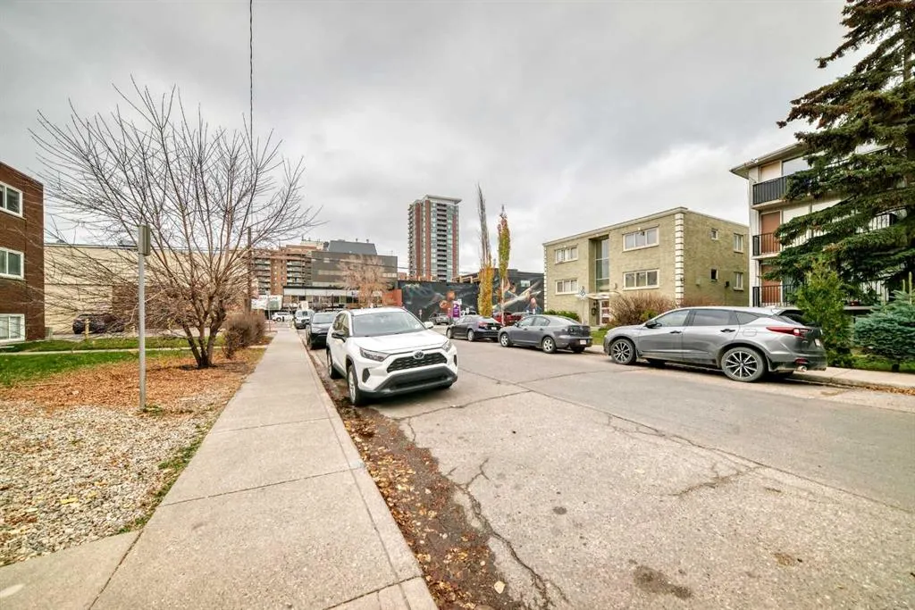 1715 13 Street SW #1