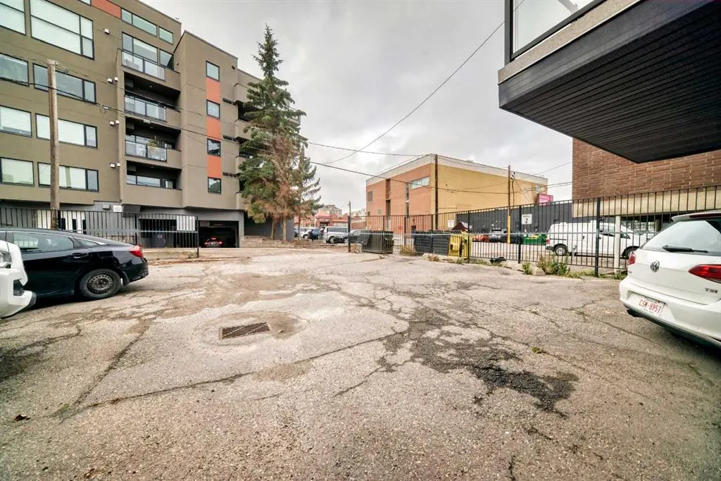 1715 13 Street SW #1