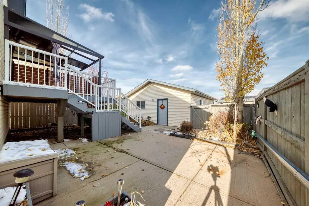 201 Stonegate Drive NW