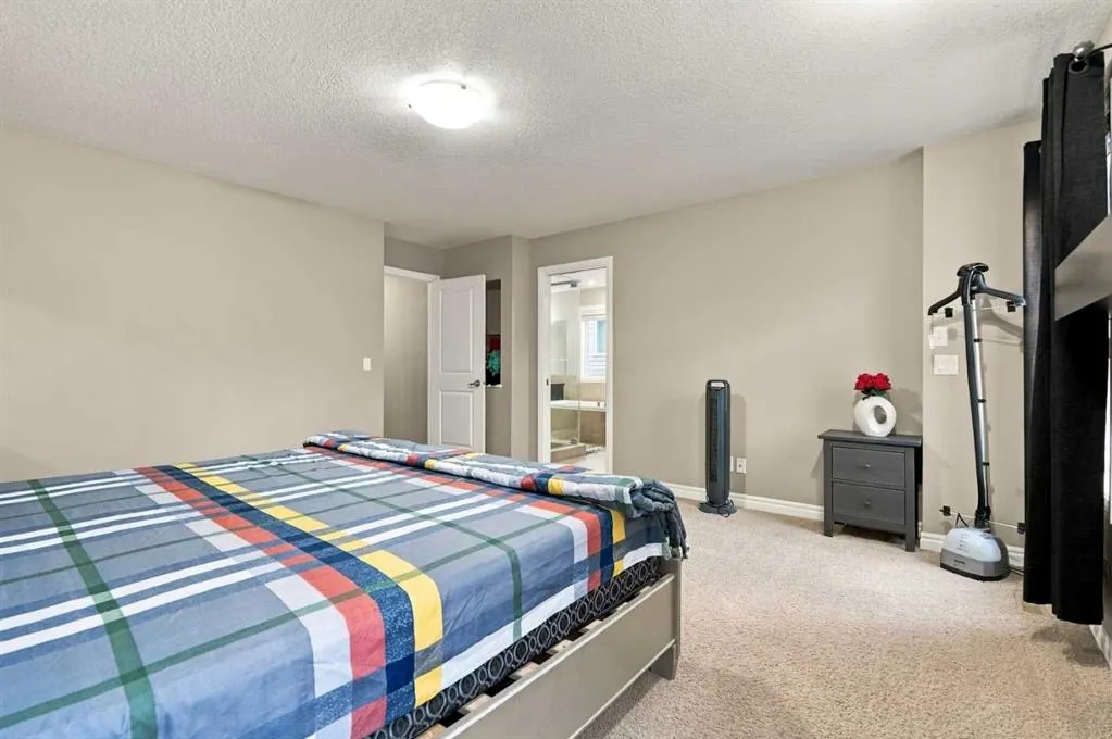 65 Sage Bank Crescent NW