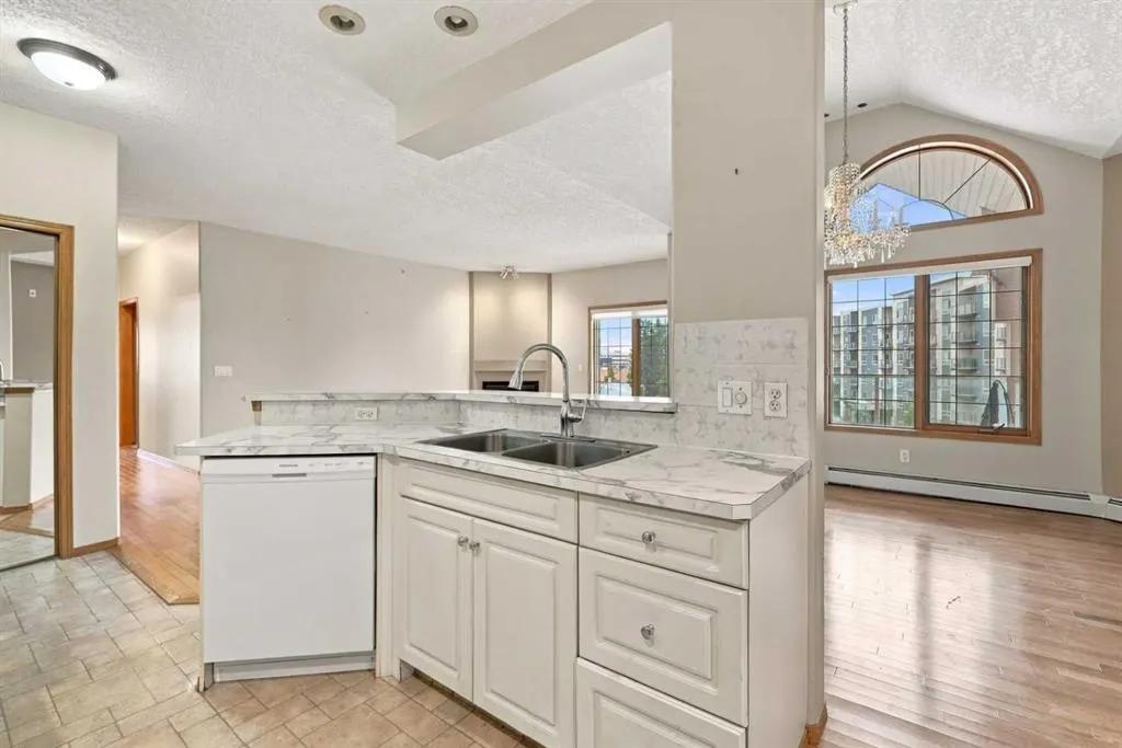 4805 45 Street #431