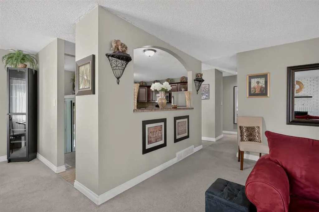 131 Cedarpark Drive SW