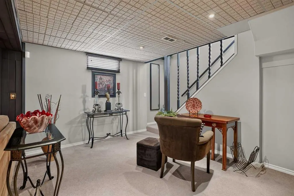 131 Cedarpark Drive SW