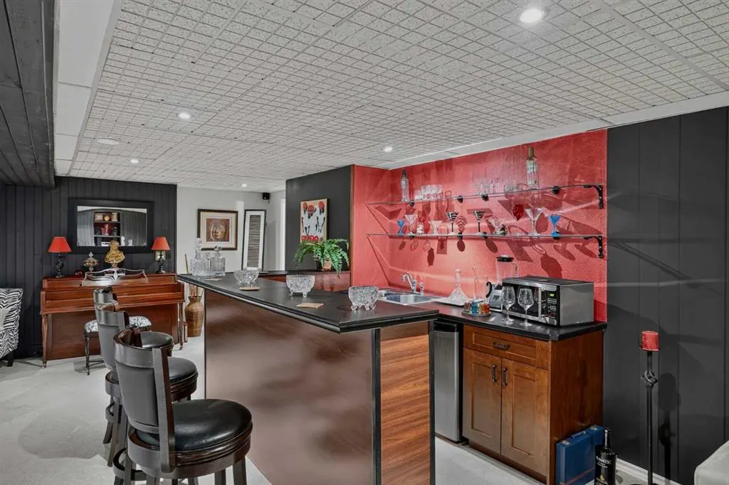 131 Cedarpark Drive SW