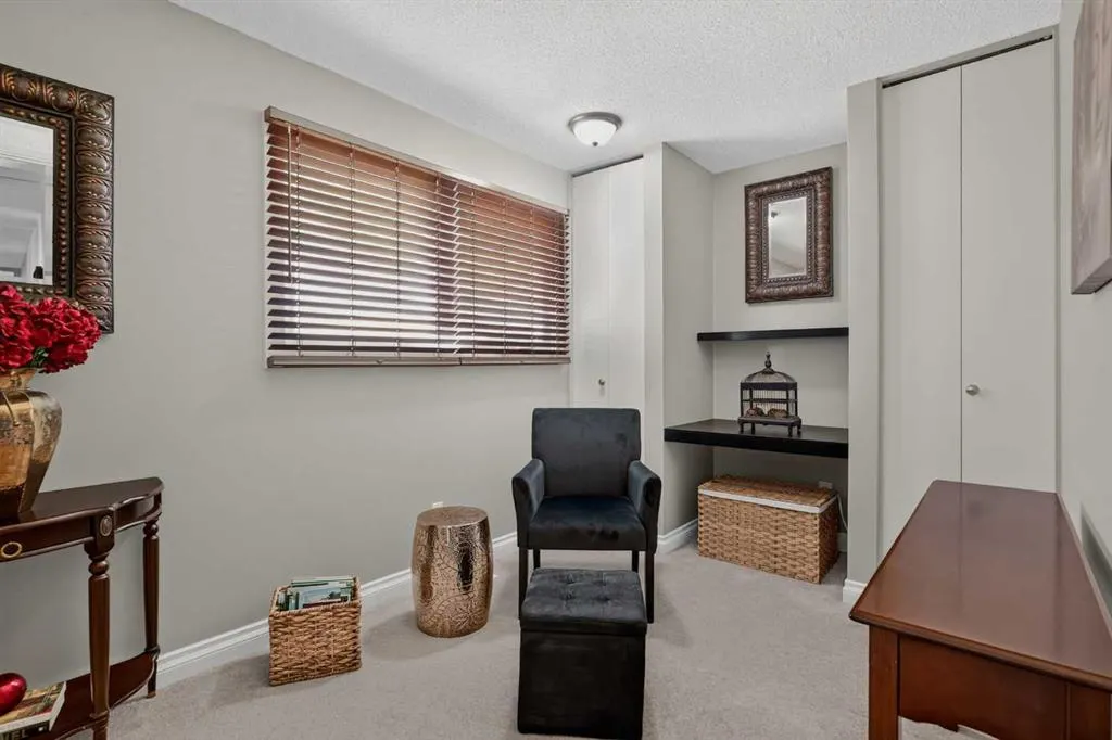 131 Cedarpark Drive SW