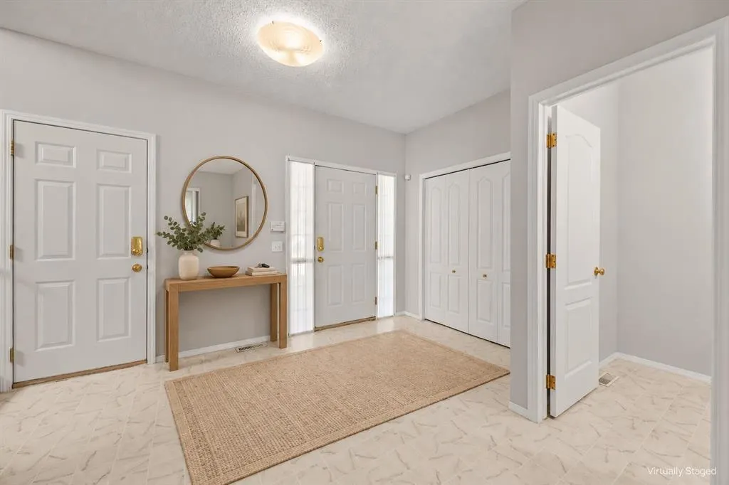 15 Hidden Ranch Crescent NW