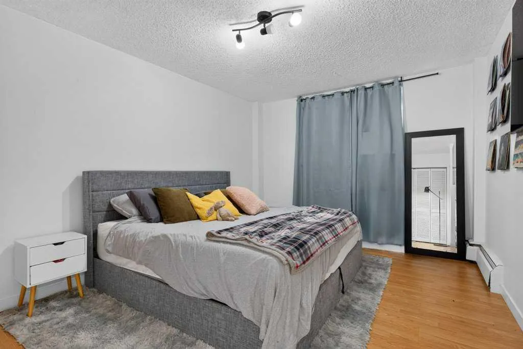 1616 8 Avenue NW #322