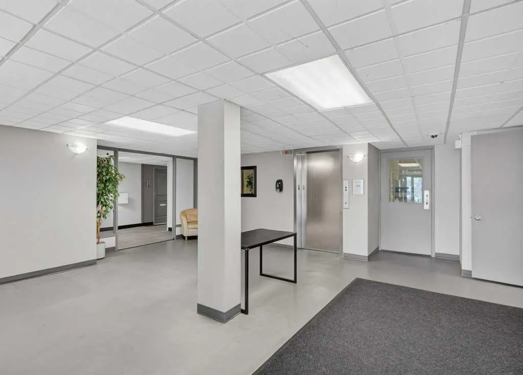 1616 8 Avenue NW #322