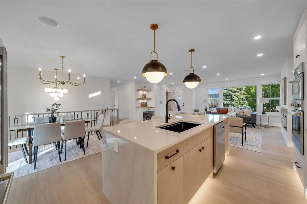 311 Parkglen Crescent SE
