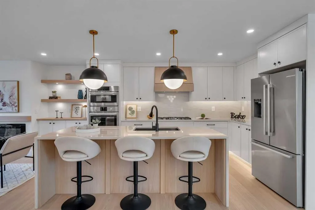 311 Parkglen Crescent SE