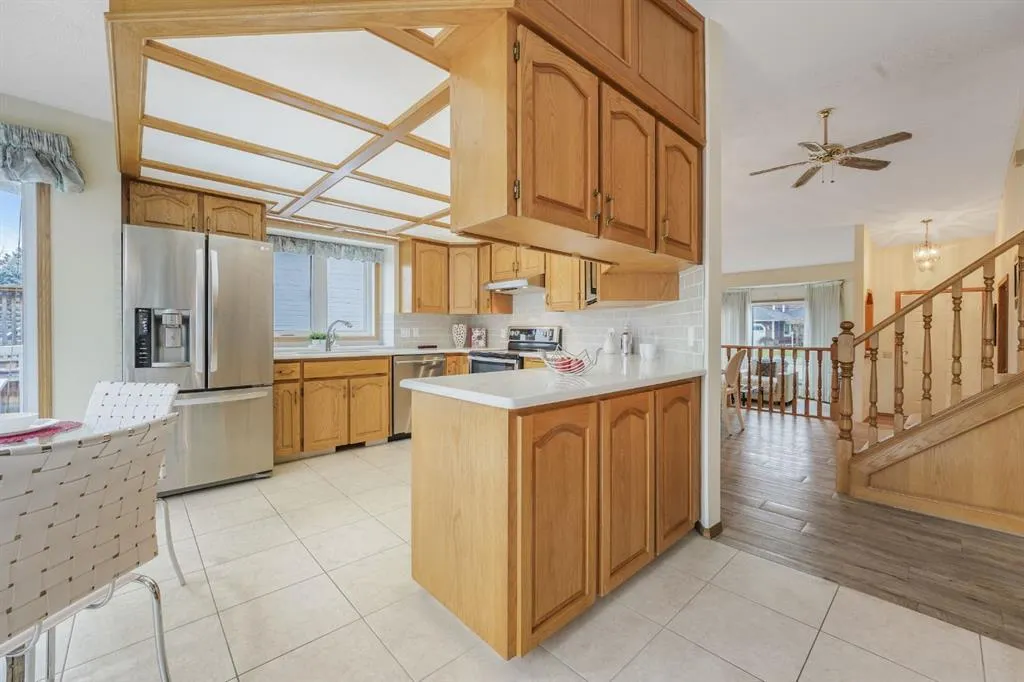 61 Shannon Crescent SW
