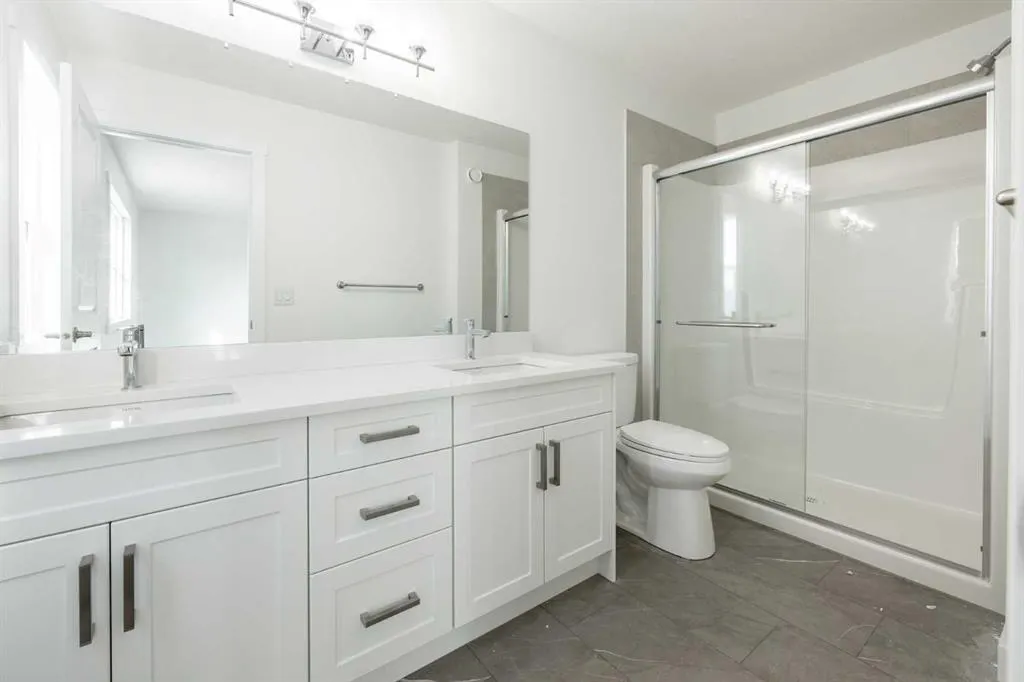 304 Edgefield Close