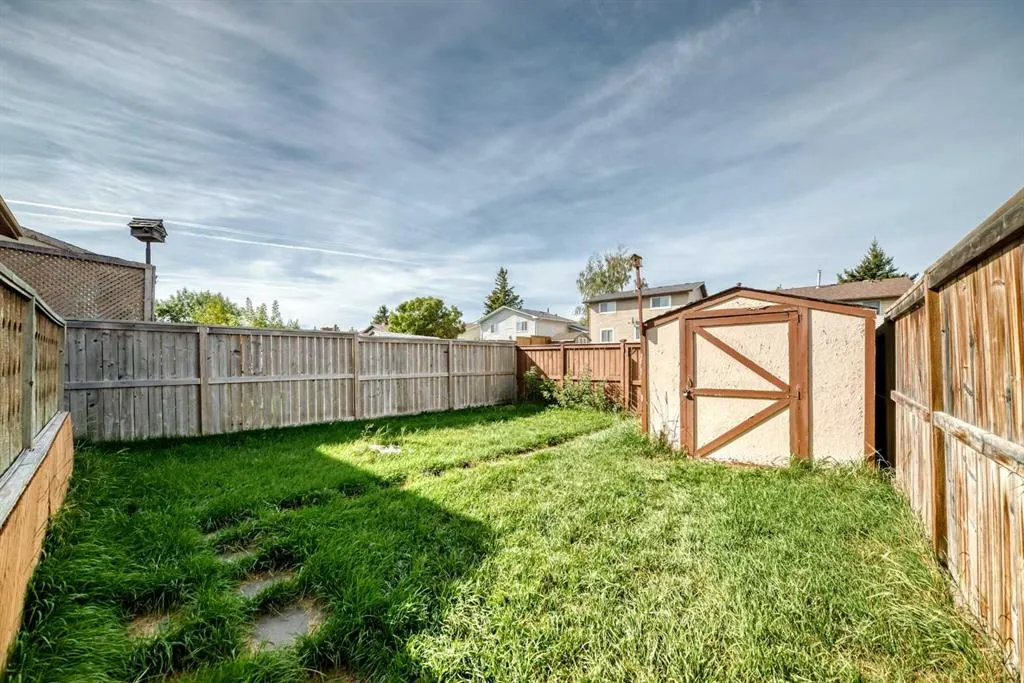 4351 58 Street E